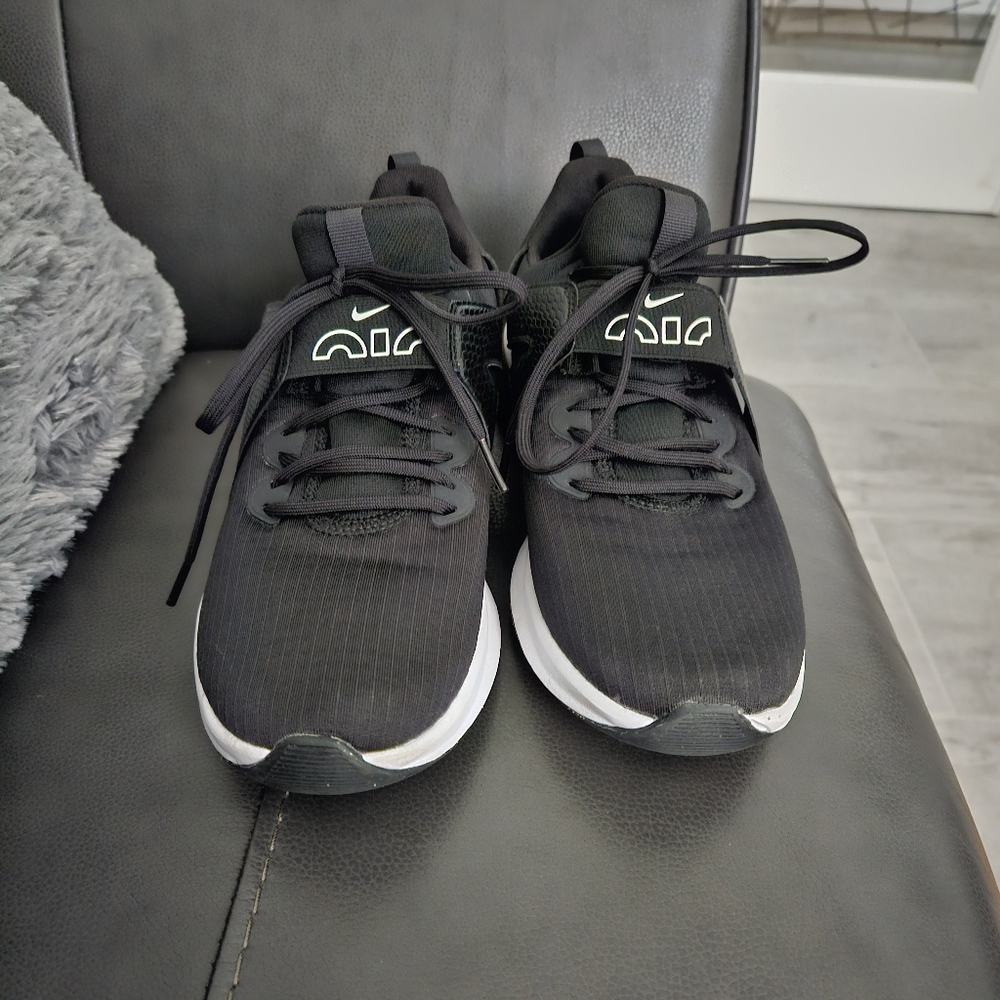 Nike Air Max Bella TR 5